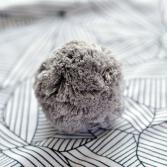 Pompon / Bommel grau